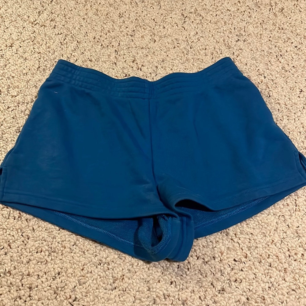 TNA airy shorts